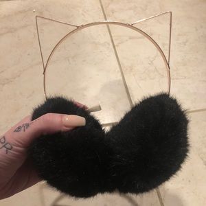 LC cat earmuffs